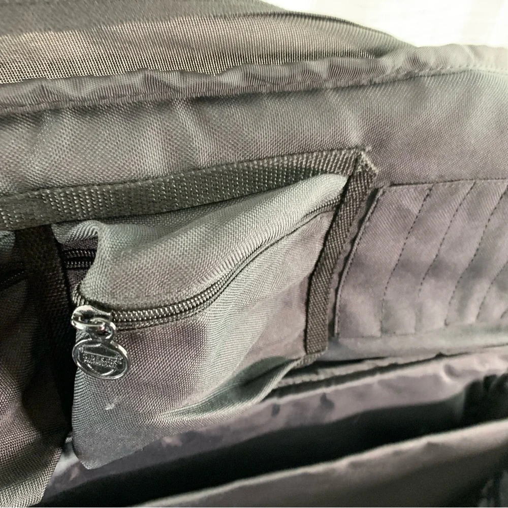 Sidekick Professional by Michael’s of Oregon Black Men's Bag.